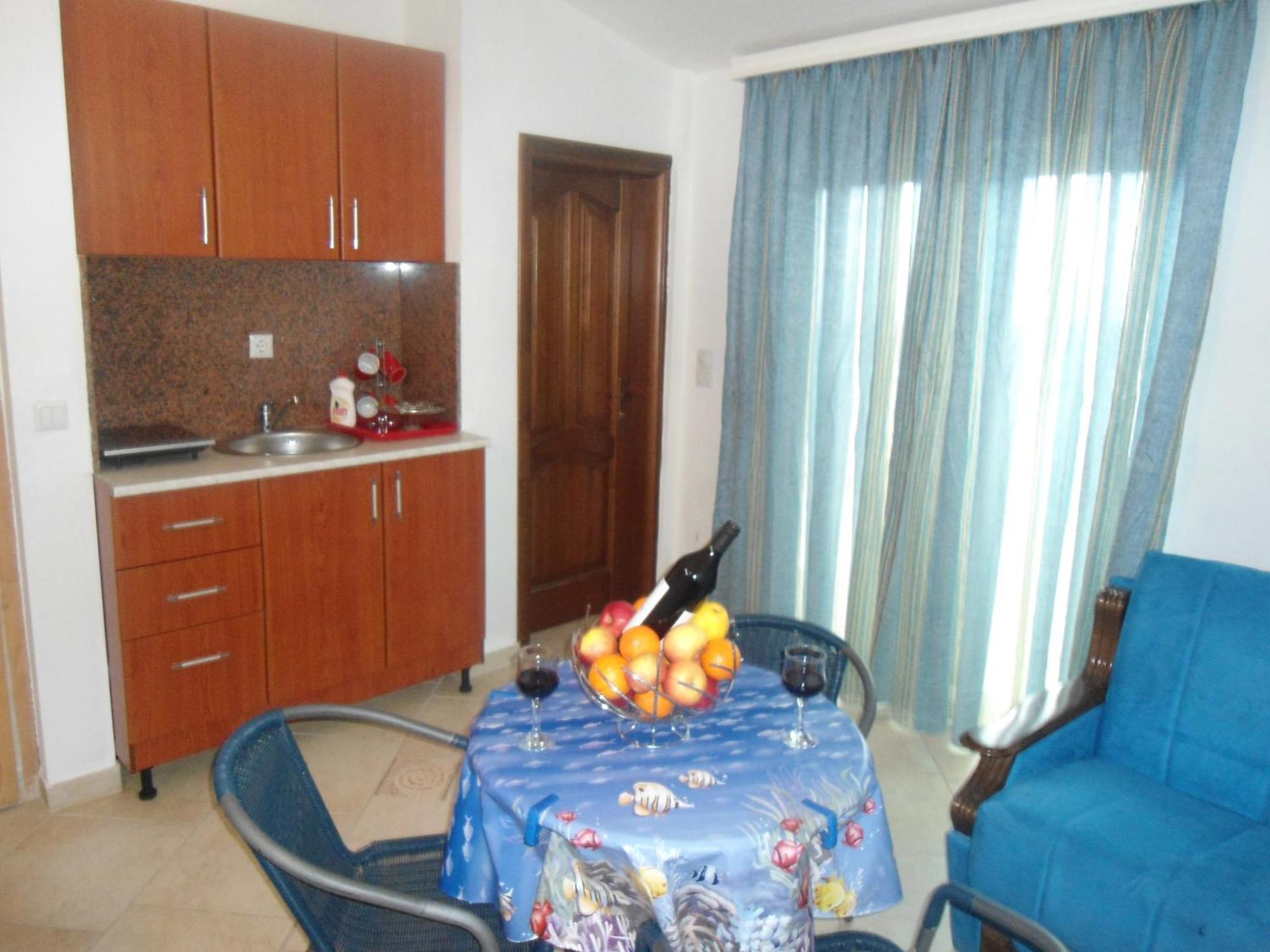 Apartments Pekic Bar Esterno foto